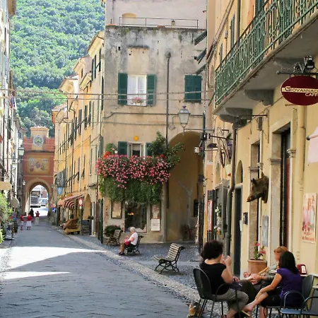 Locazione Turistica Tra Mare E Monti * Calice Ligure